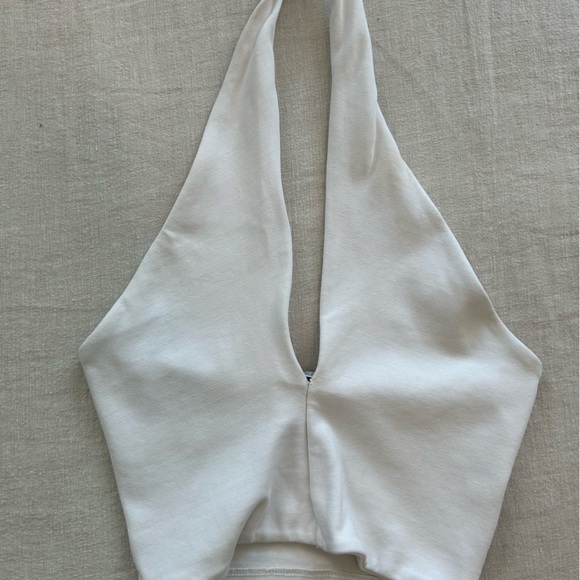 Zara white halter top, size small - Picture 2 of 3